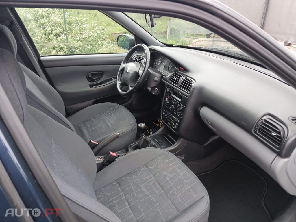 Peugeot 406 1.6 ST