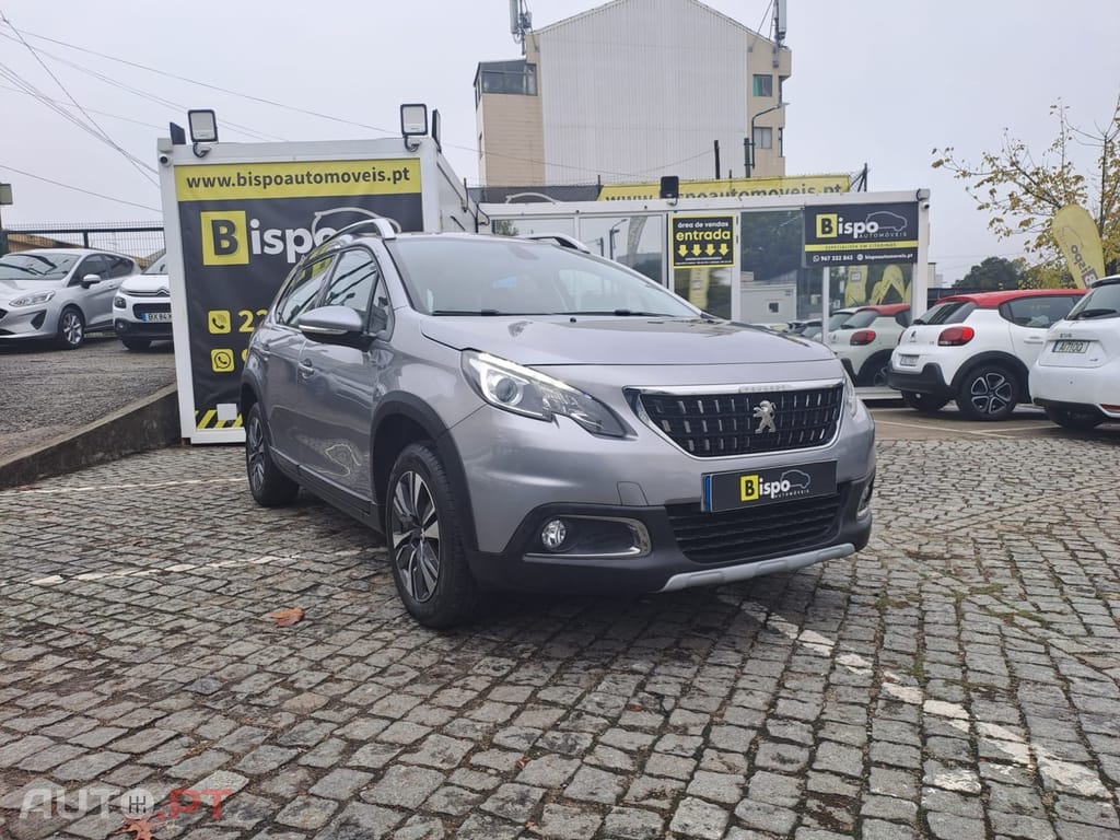 Peugeot 2008 1.2 PureTech Allure