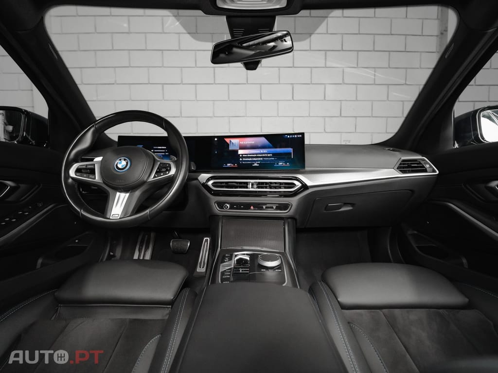 BMW 320 e Pack M Auto