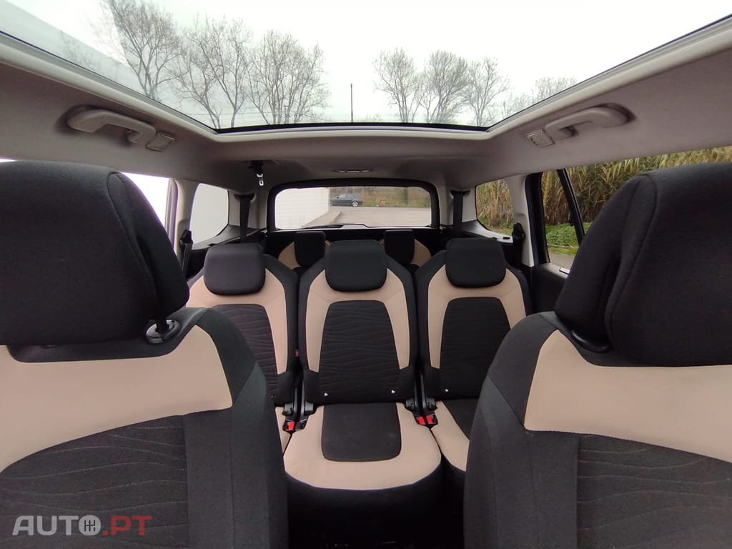 Citroen C4 Grand Picasso 1.6 BlueHDi Intensive EAT6 J17