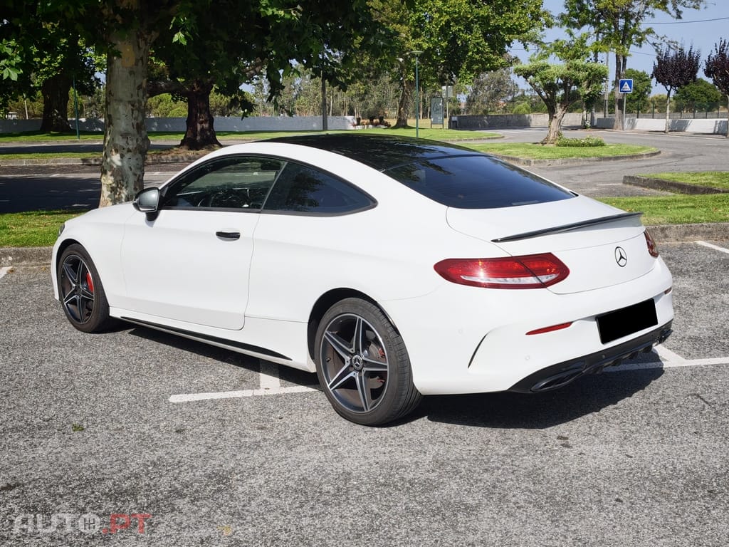 Mercedes-Benz C 220 Coupe AMG Line