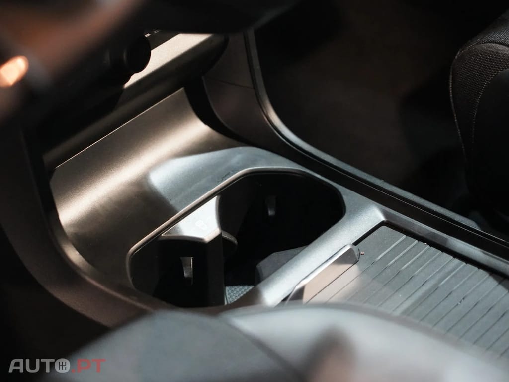 MG MG4 64 kWh Luxury