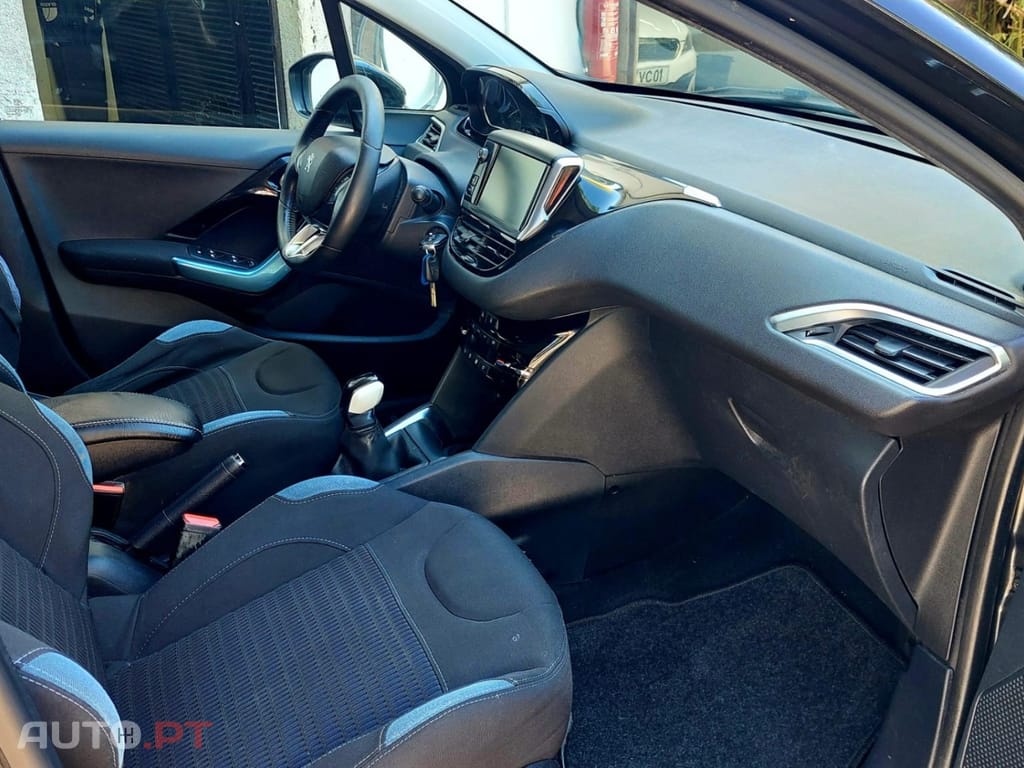 Peugeot 208 1.2 VTi Active