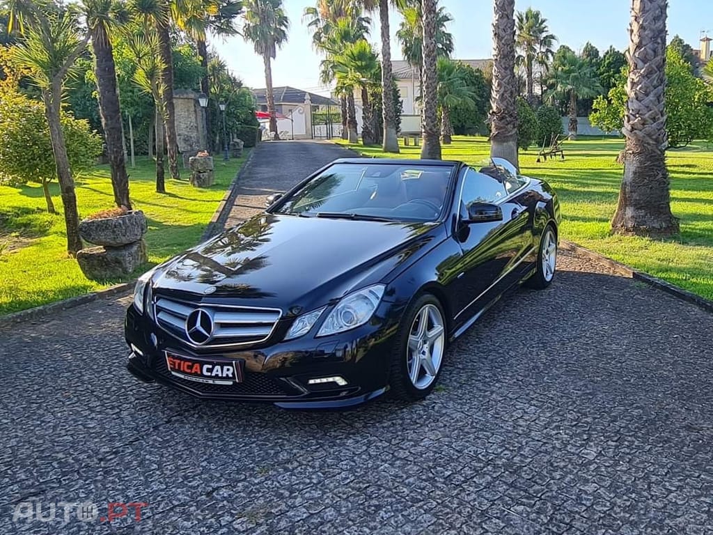 Mercedes-Benz E 220 Outro