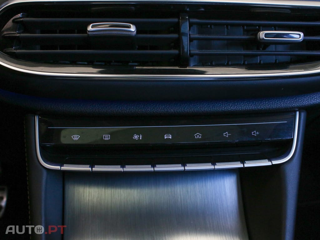 MG EHS 1.5 T-GDI Plug-in Hybrid Luxury
