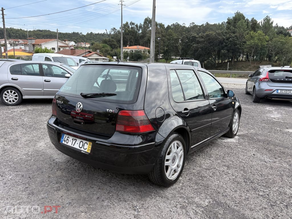 Volkswagen Golf 1.9 TDi Highline