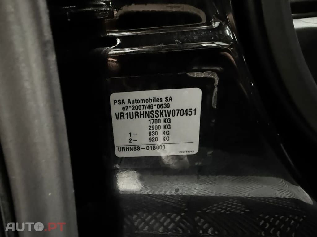 DS DS3 PureTech 130 Aut. PERFORMANCE LINE