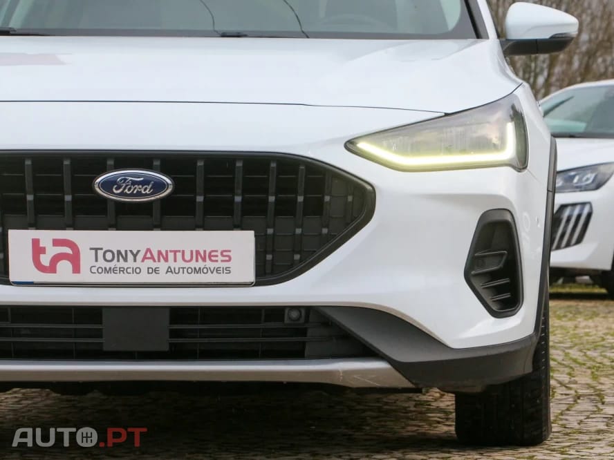 Ford Focus 1.0 EcoBoost MHEV Active