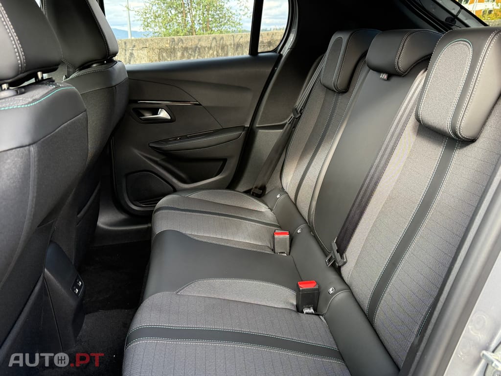 Peugeot E-208 50 kWh Allure