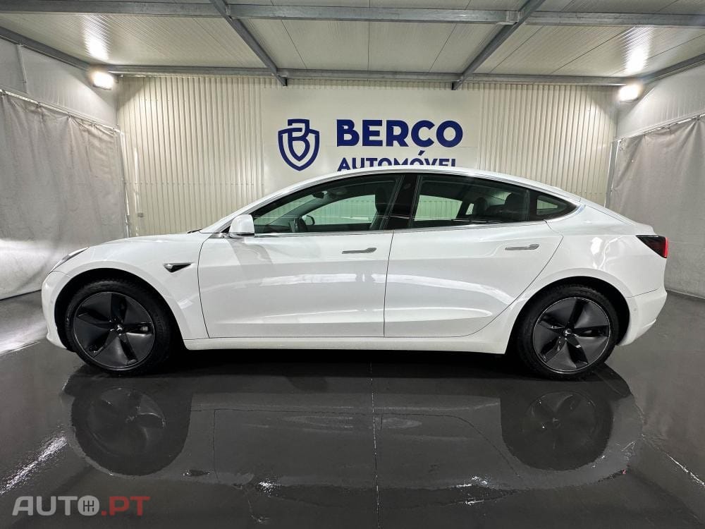 Tesla Model 3 Long-Range Dual Motor AWD