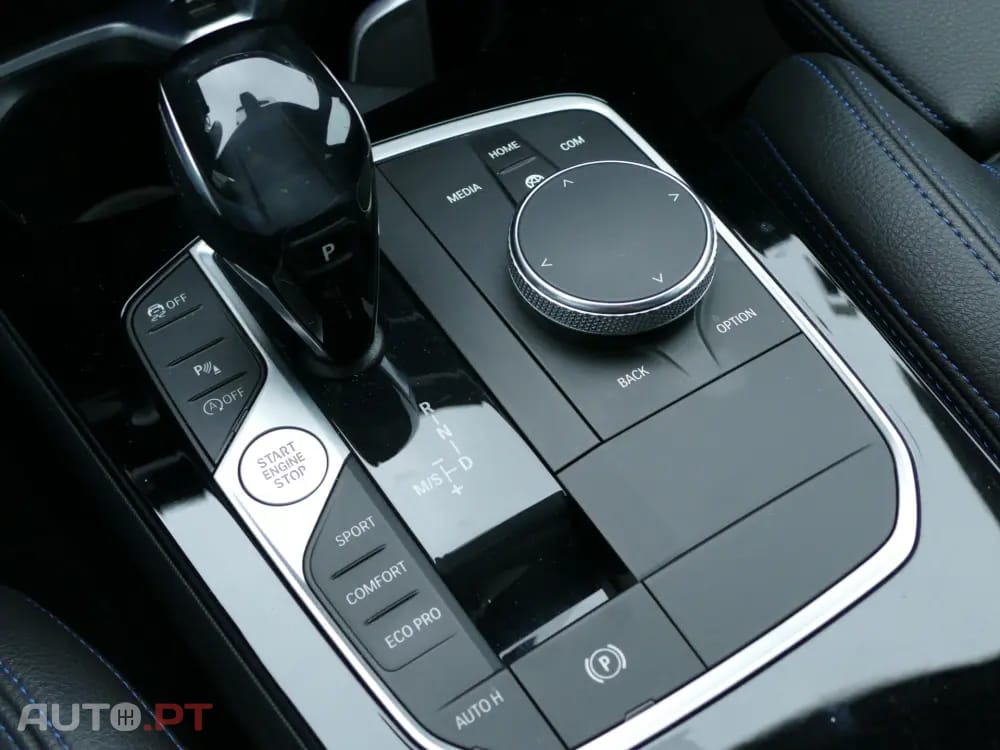 BMW 216 d Pack Desportivo M