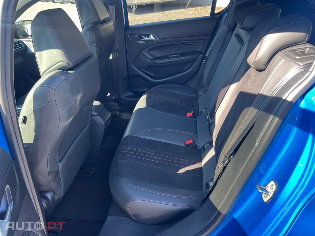 Peugeot 308 1.5 BlueHDi GT Line EAT8