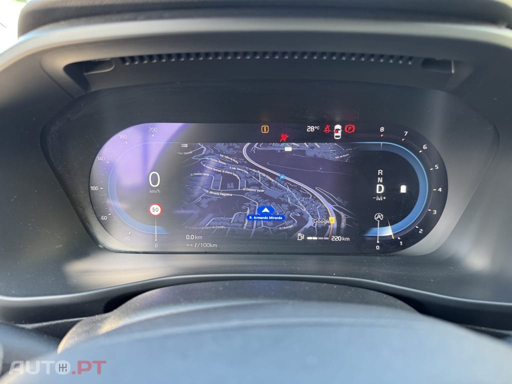 Volvo XC40 2.0 B3 Plus Dark