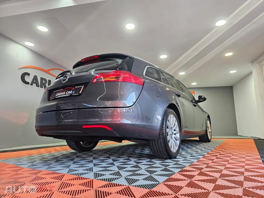 Opel Insignia Sports Tourer 2.0 CDTi Cosmo