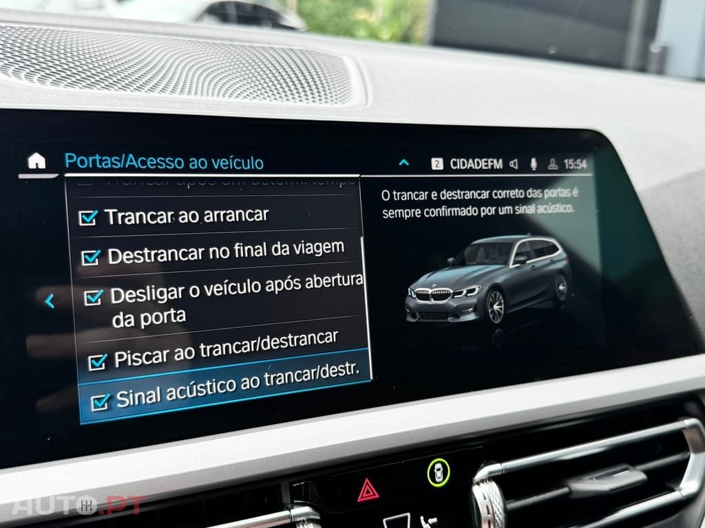 BMW 320 e Touring Auto