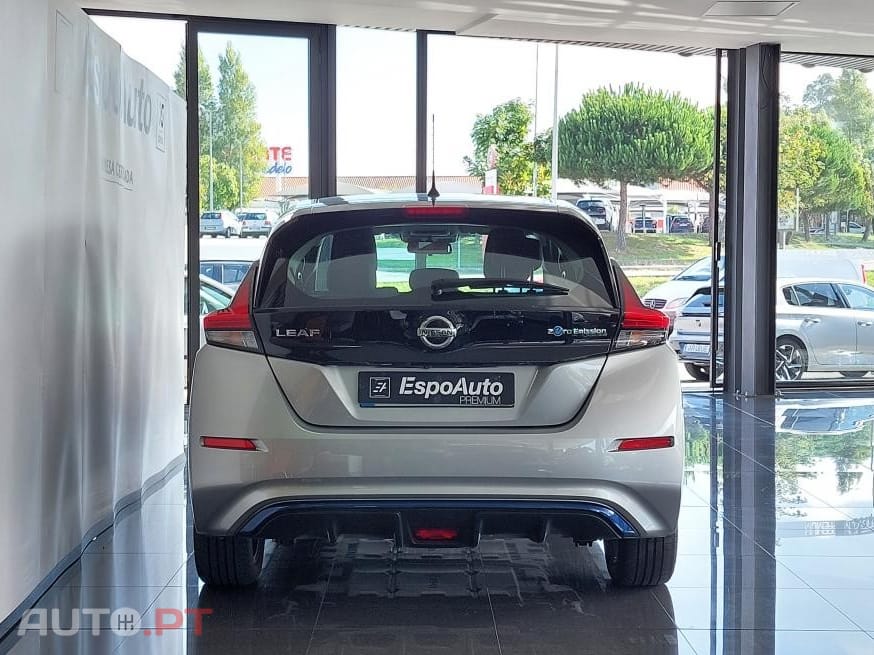 Nissan Leaf N-Connecta
