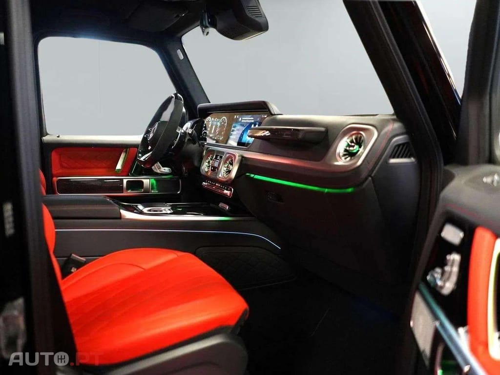 Mercedes-Benz G 63 AMG FACELIFT VOLL CARBON