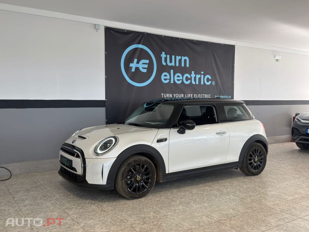 MINI Cooper Cooper SE