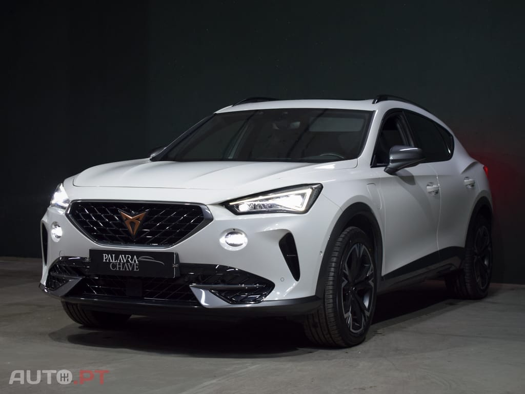 Cupra Formentor 1.4 Hybrid -Teto Panoramico e de abrir