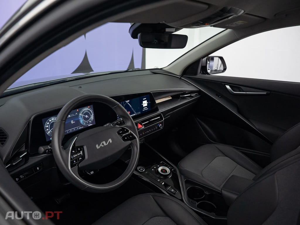 Kia Niro 64kWh Tech