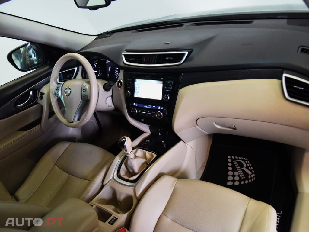 Nissan X-Trail 1.6 dCi Tekna