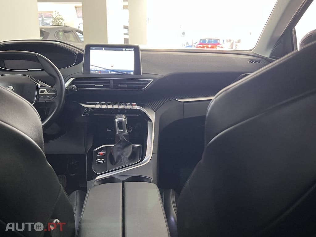 Peugeot 3008 1.2 PureTech Active Pack