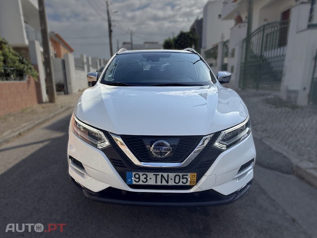 Nissan Qashqai 1.6 dCi Tekna 19 Pele