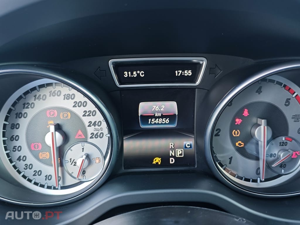 Mercedes-Benz GLA 180 d 7G-DCT Urban