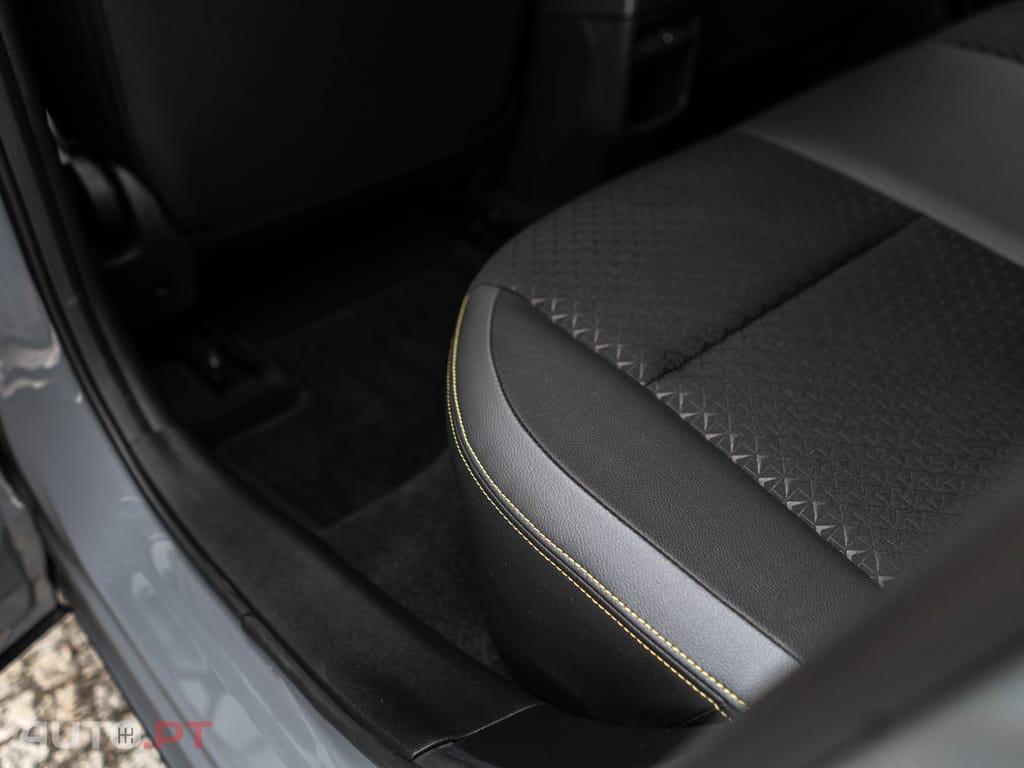 Nissan Juke 1.0 DIG-T Kiiro
