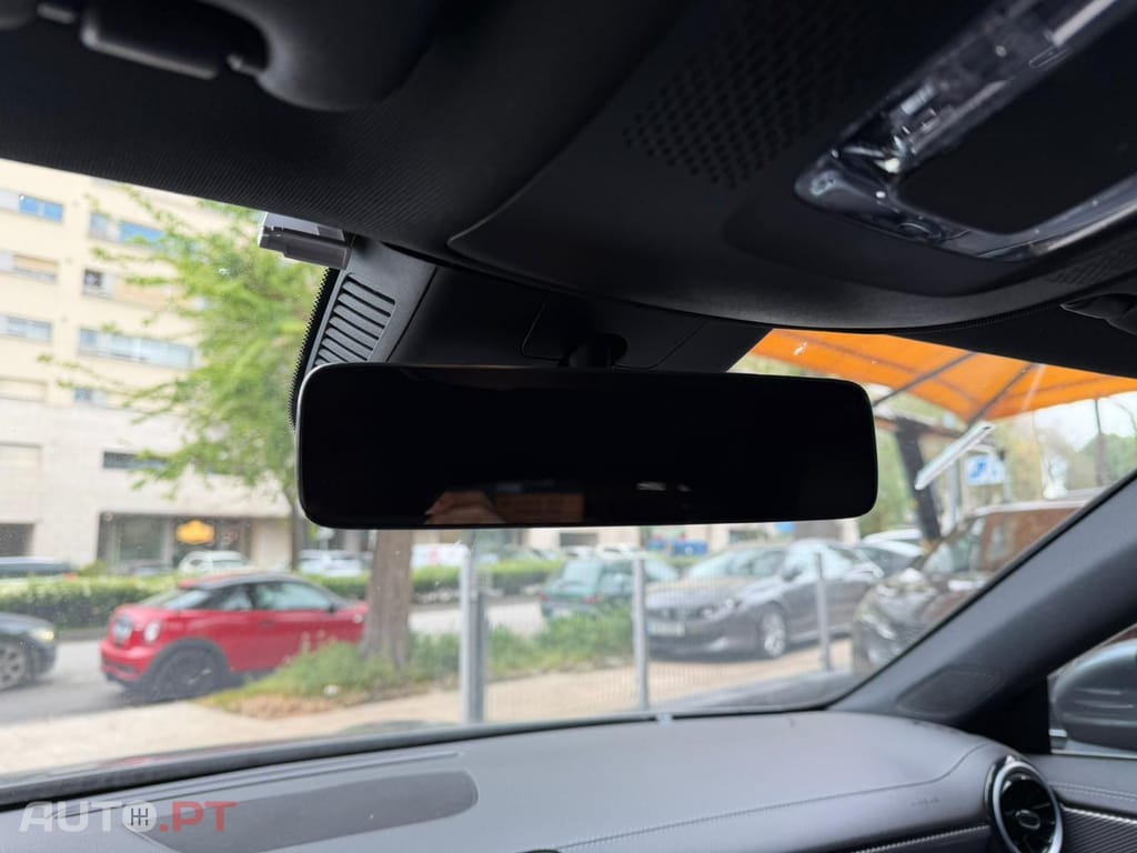 Mercedes-Benz CLA 250 e Progressive