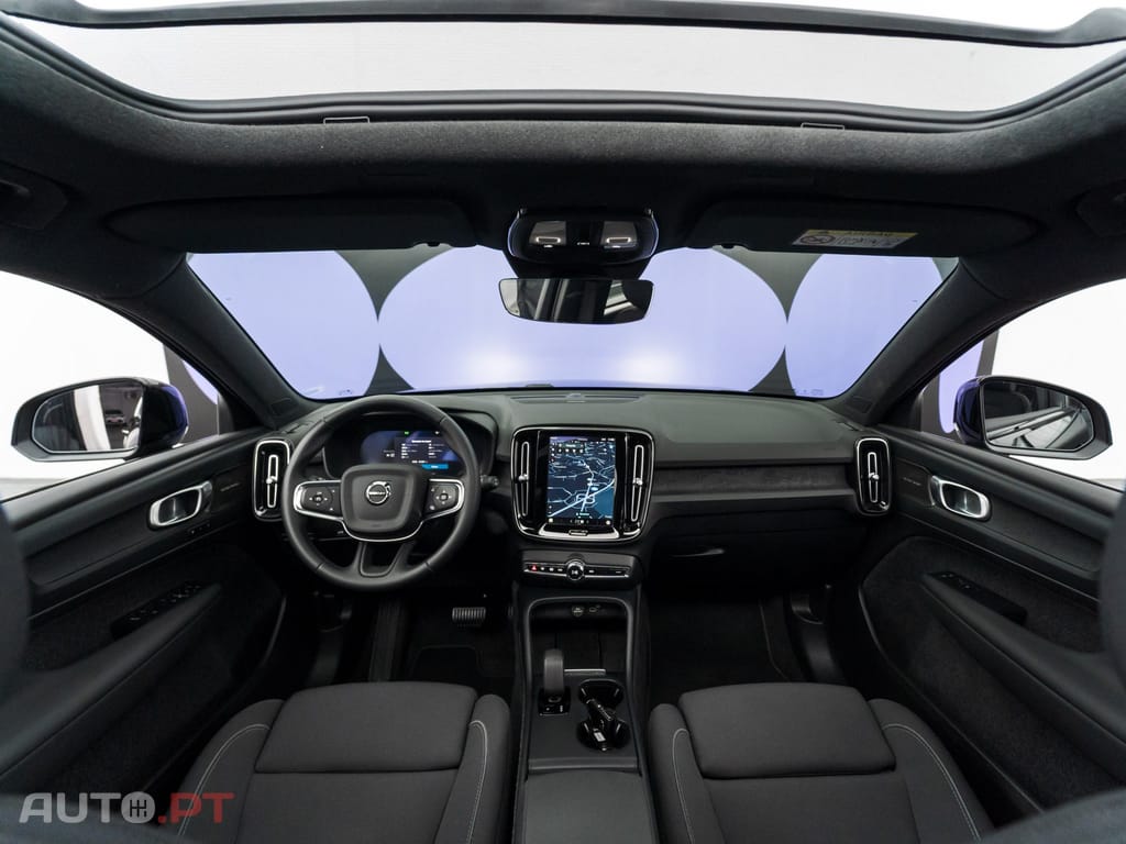 Volvo EX40 82 kWh Single Motor Extended Range Core