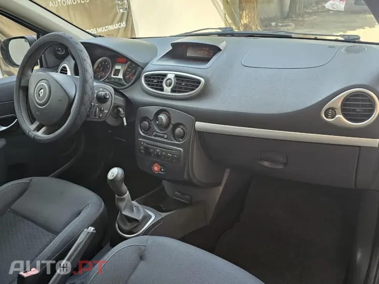 Renault Clio 1.2 TCE GT J15
