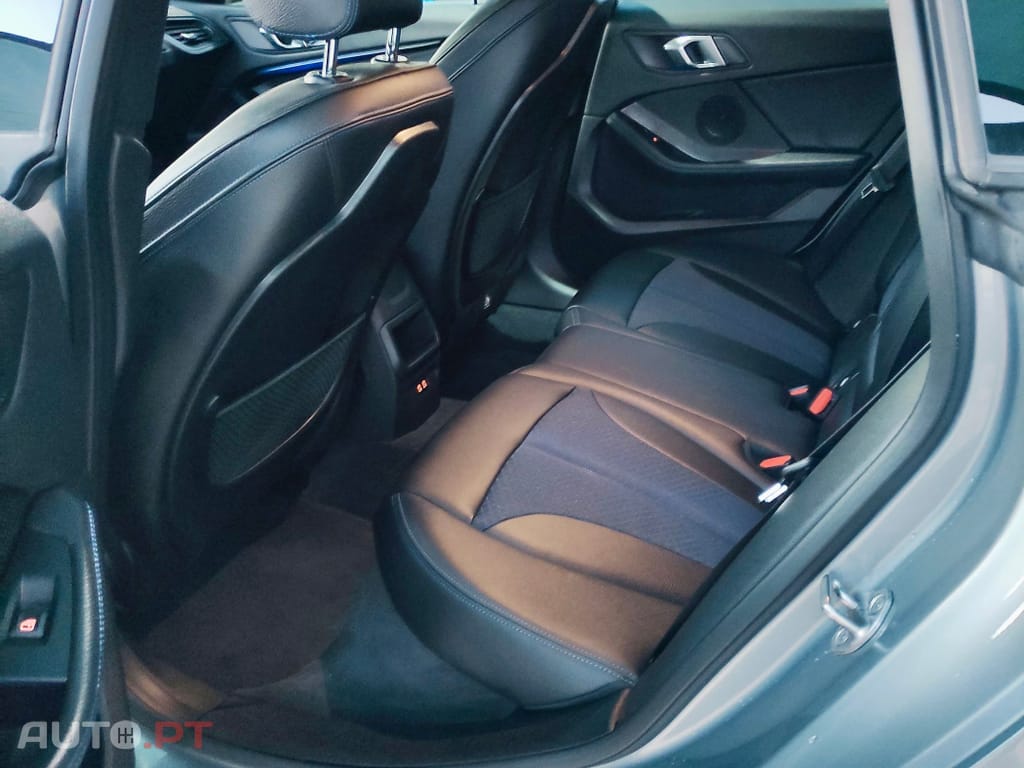 BMW 216 d Pack Desportivo M