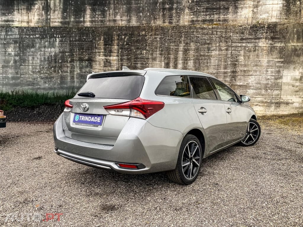 Toyota Auris Touring Sports 1.4 D-4D Comfort+Pack Sport