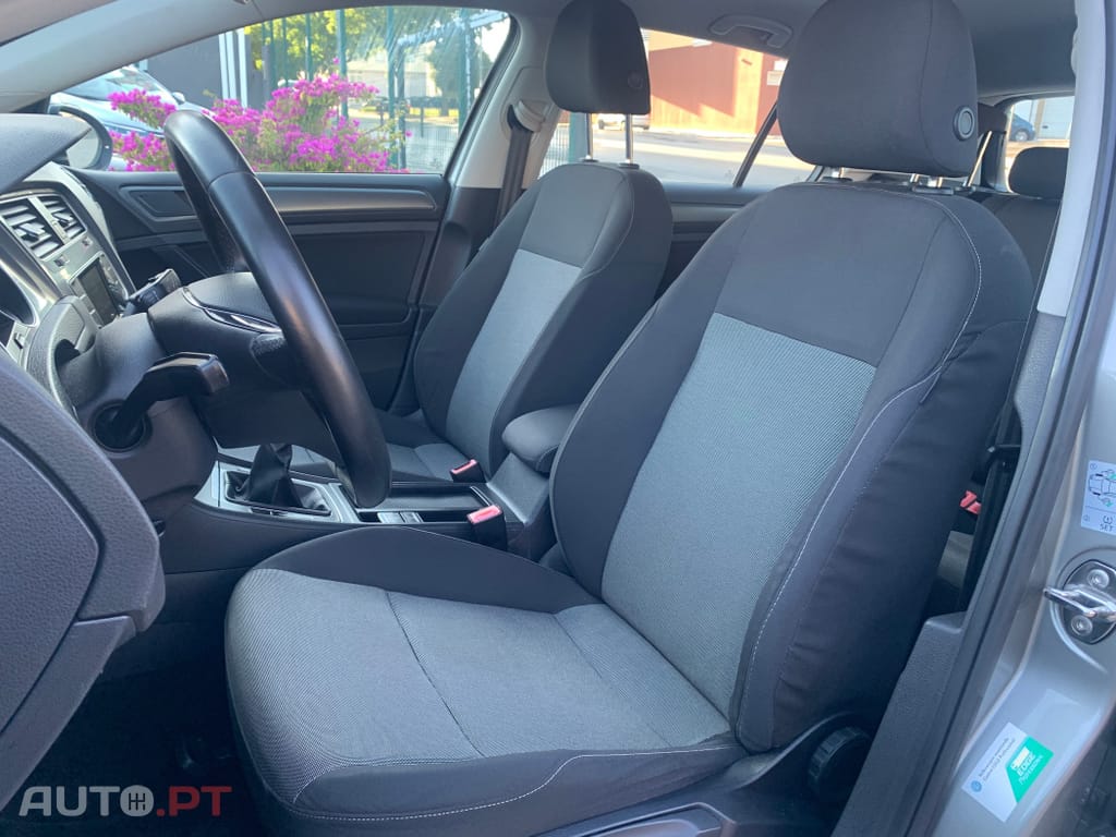 Volkswagen Golf 1.6 TDi BlueMotion Trendline