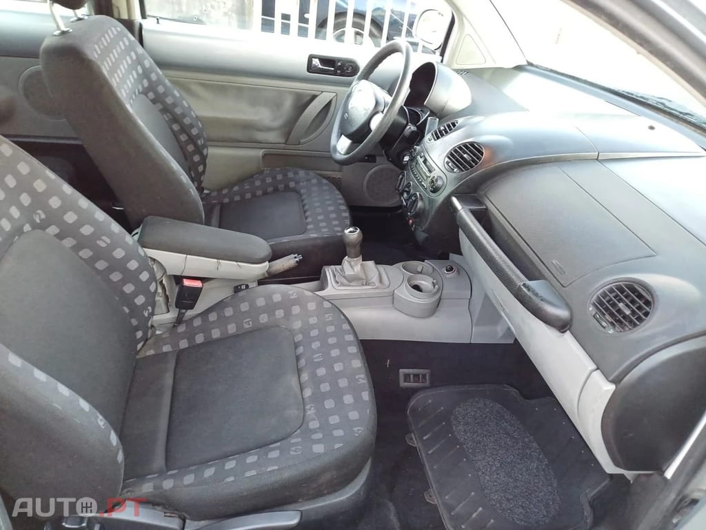 Volkswagen New Beetle 1.4 Top