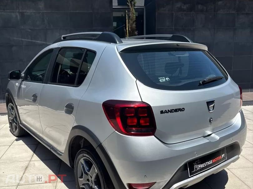 Dacia Sandero 0.9 Tce Stepway Bi-Fuel XTream