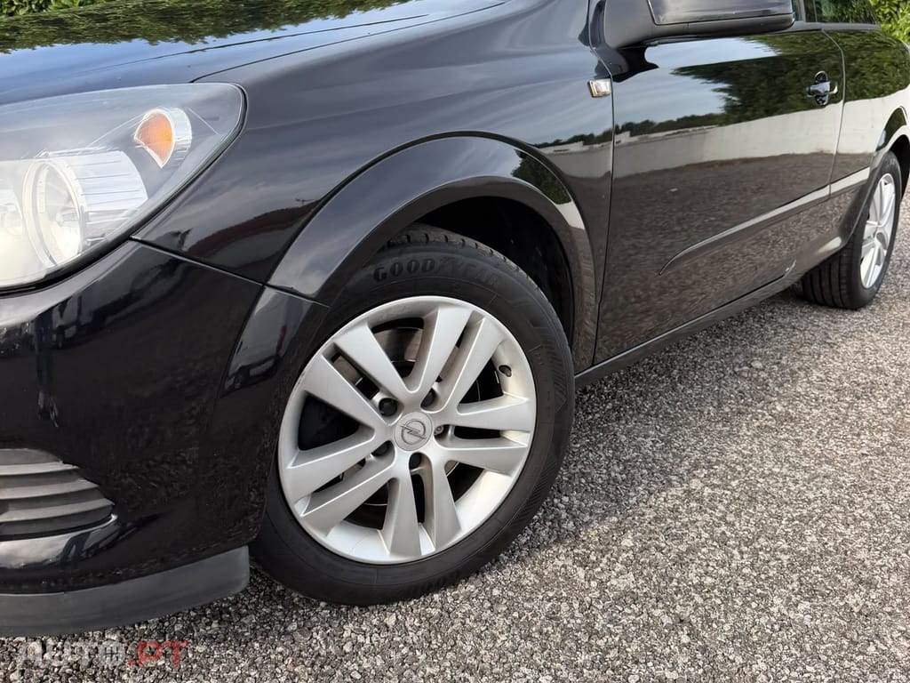 Opel Astra GTC 1.7 CDTi