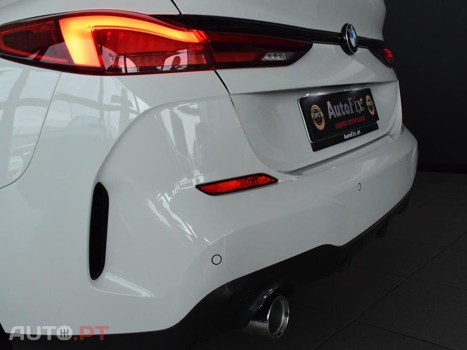 BMW 216 d Pack Desportivo M