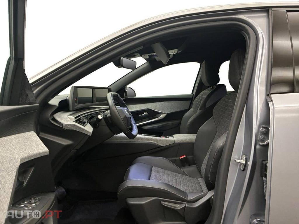 Peugeot E-3008 73 kWh Allure