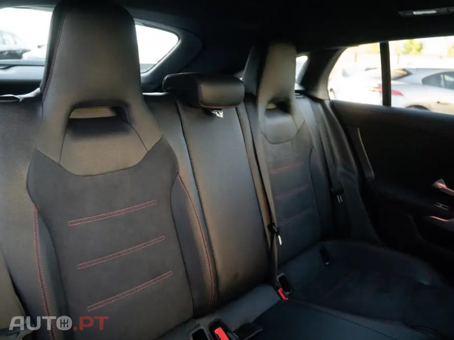 Mercedes-Benz CLA 250 e 8G-DCT AMG Line