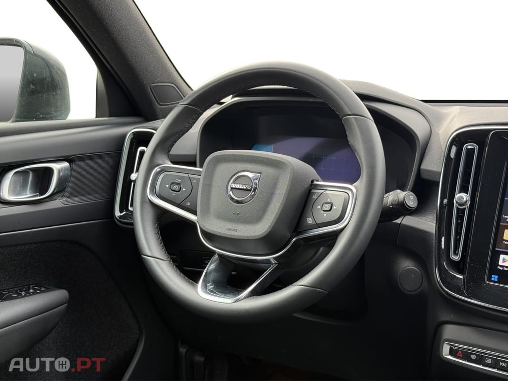 Volvo XC40 Recharge 69 kWh Single Motor Core