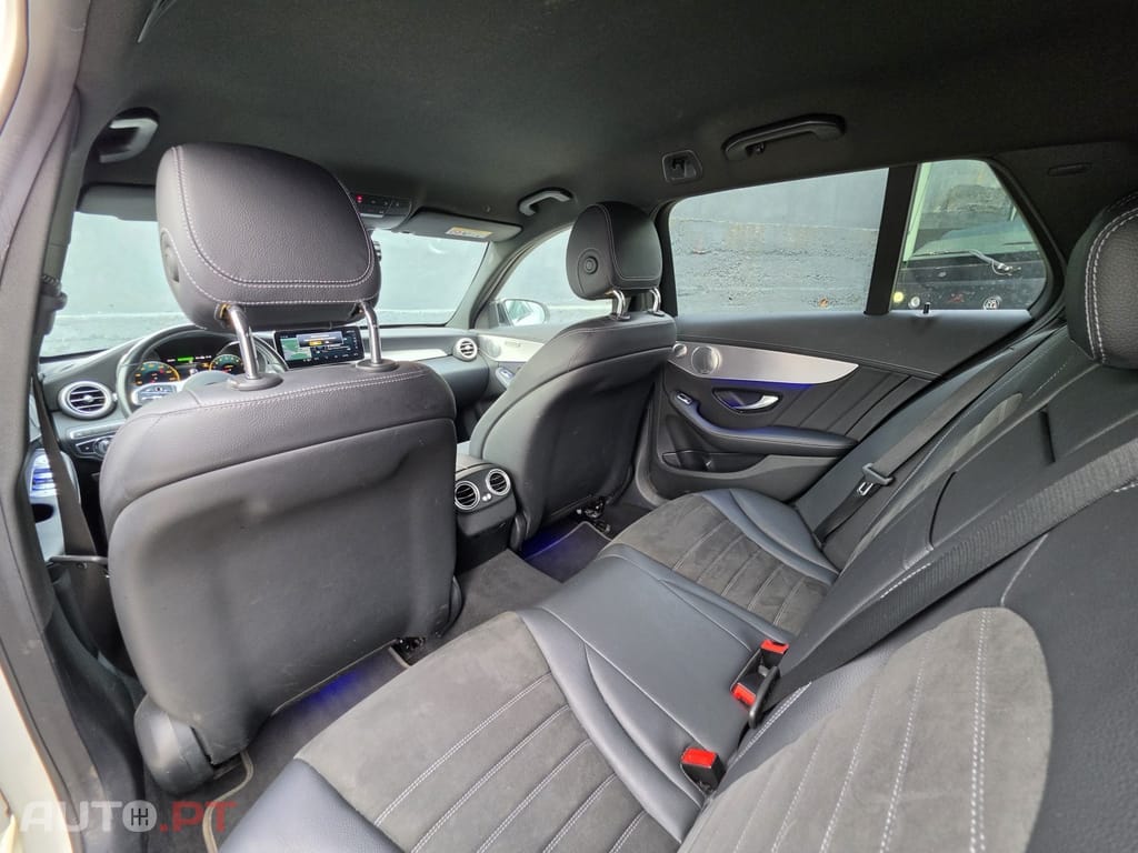 Mercedes-Benz C 300 e 9G-TRONIC AMG Line Advanced