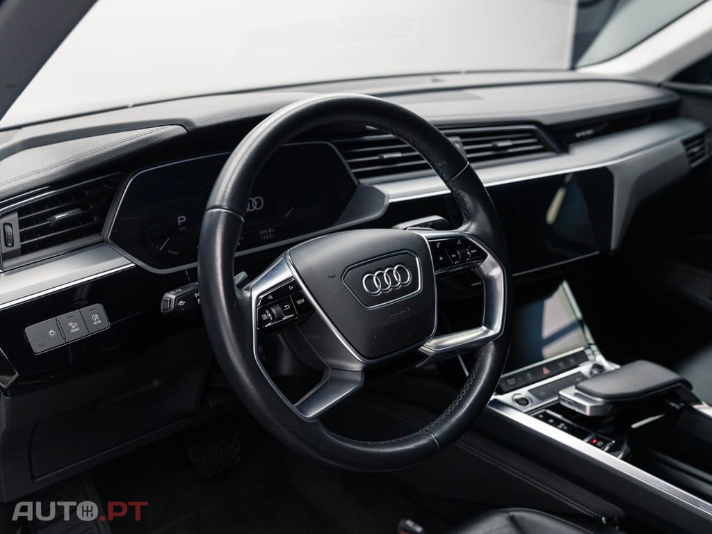 Audi E-Tron 50 quattro