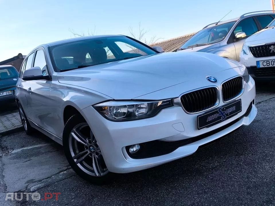 BMW 318  D Xdrive Luxury Line