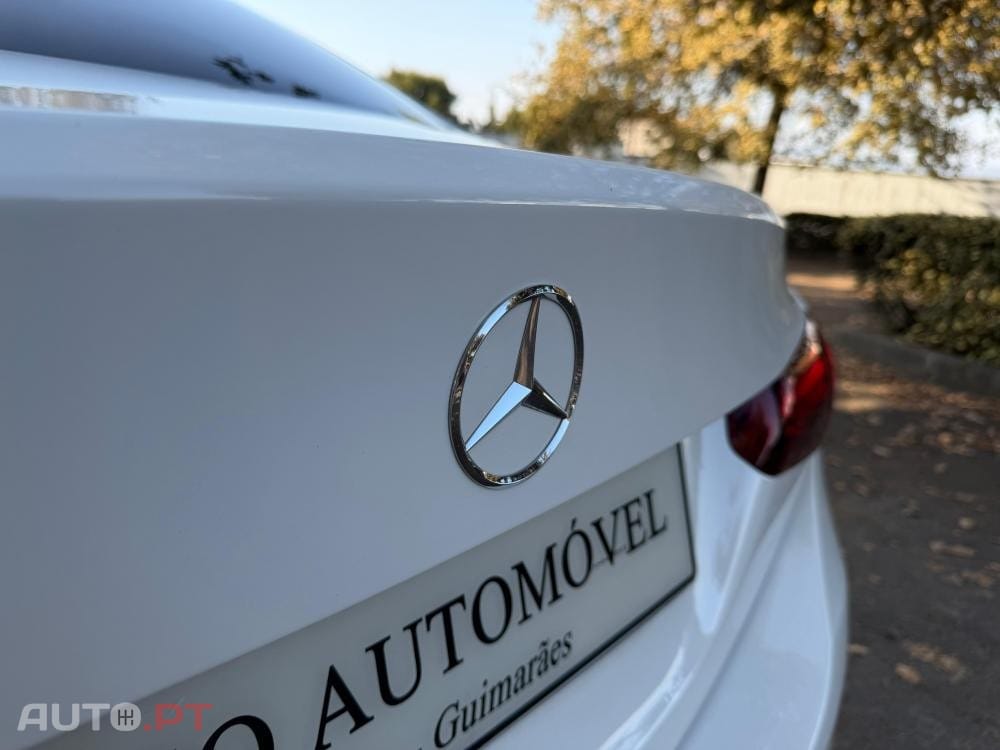 Mercedes-Benz A 200 7G-DCT AMG Line