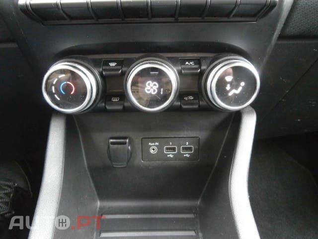 Renault Clio 1.6 E-Tech Full Hybrid Techno
