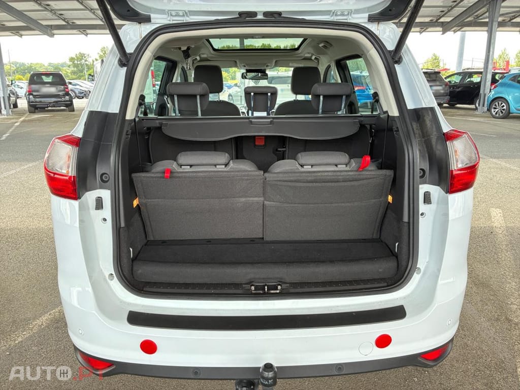 Ford Grand C-Max 1.5 TDCi S&S Aut. Titanium