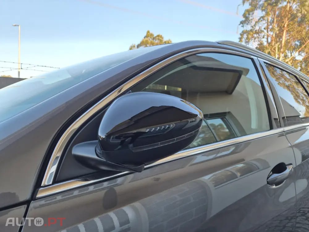 Peugeot 308 SW 1.5 BlueHDi Allure EAT8