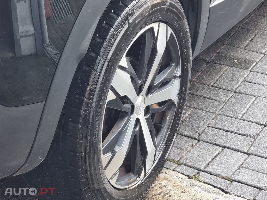 Peugeot 3008 1.2 PureTech Allure EAT6